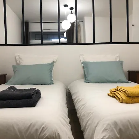 Jardin Des Perelles לינה וארוחת בוקר